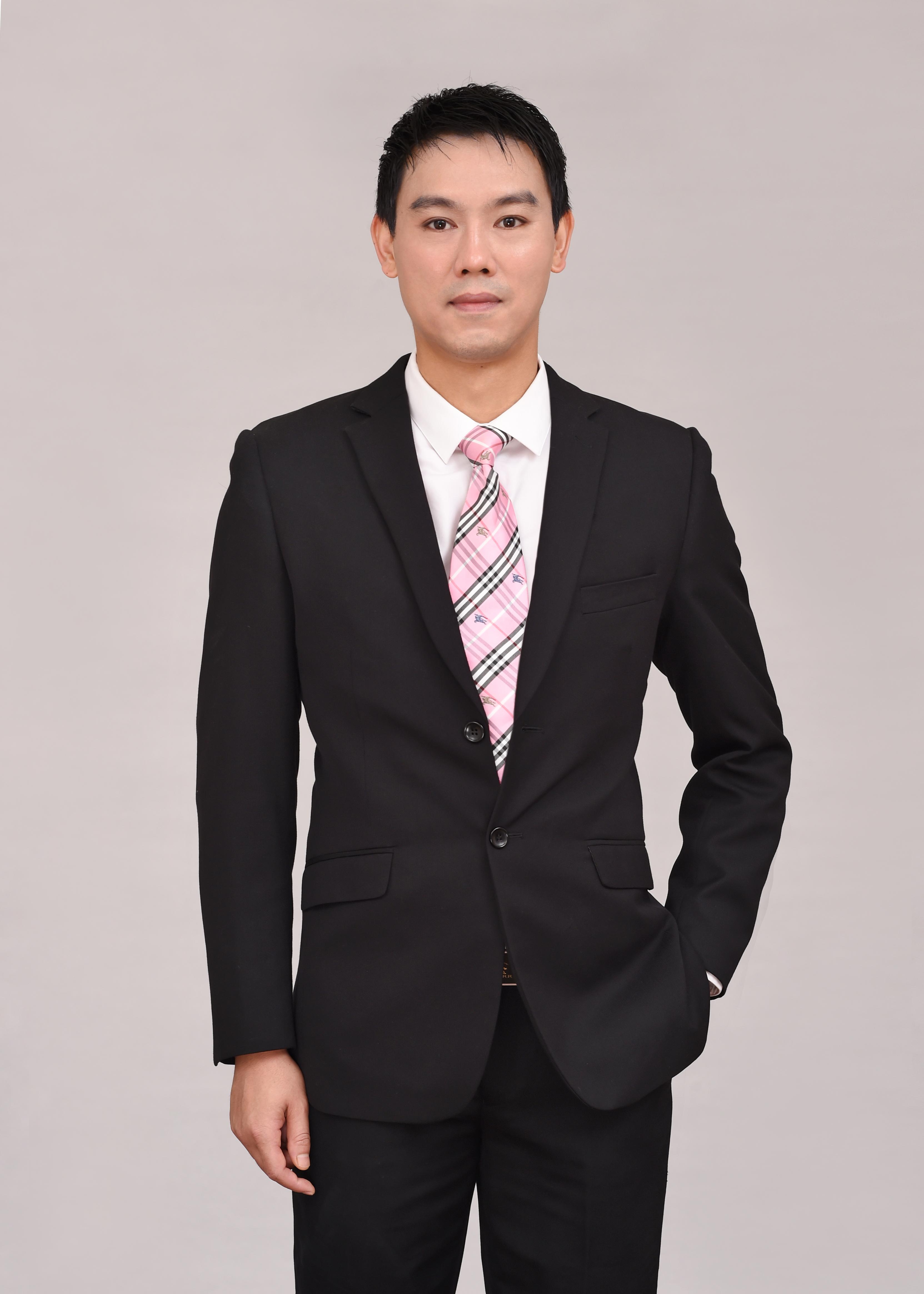 郑英 品牌与内容负责人